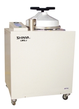 LMQ.J 3260C立式壓力蒸汽滅菌器