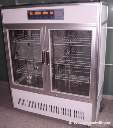 HWS-800恒溫恒濕箱