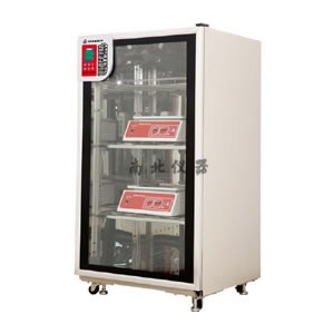 PYC-16電熱/CO2恒溫培養(yǎng)箱