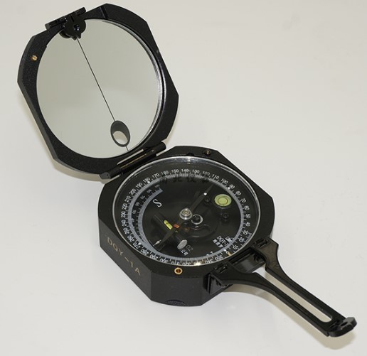 DQY-1A型地質(zhì)羅盤儀