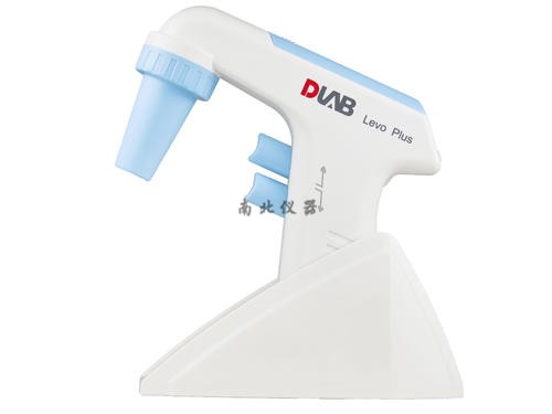 Levo Plus 大容量電動移液器