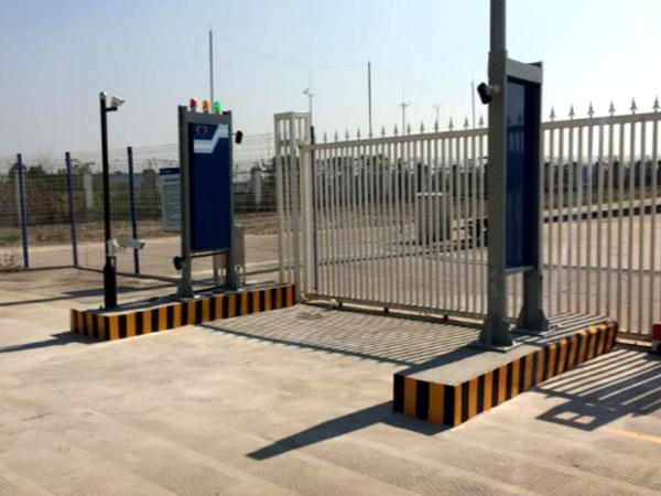 RC2025中小型車輛通道式放射性檢測系統(tǒng)